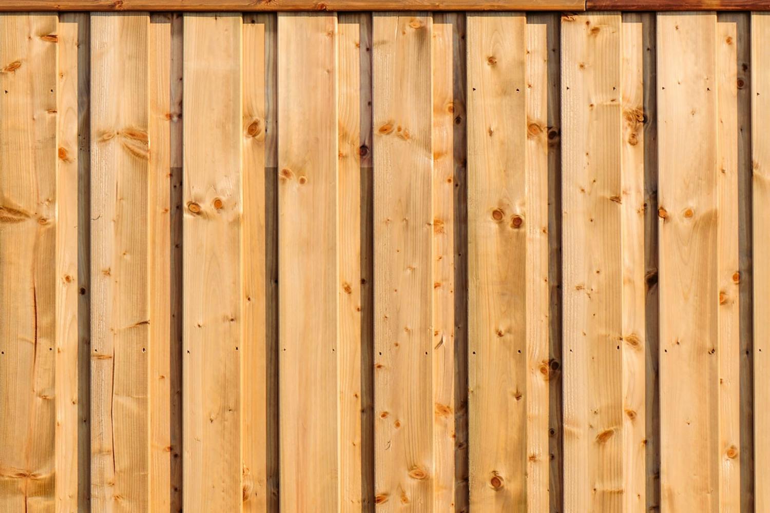 Rakenna kestävä aita Kestävän piha-aidan rakentaminen